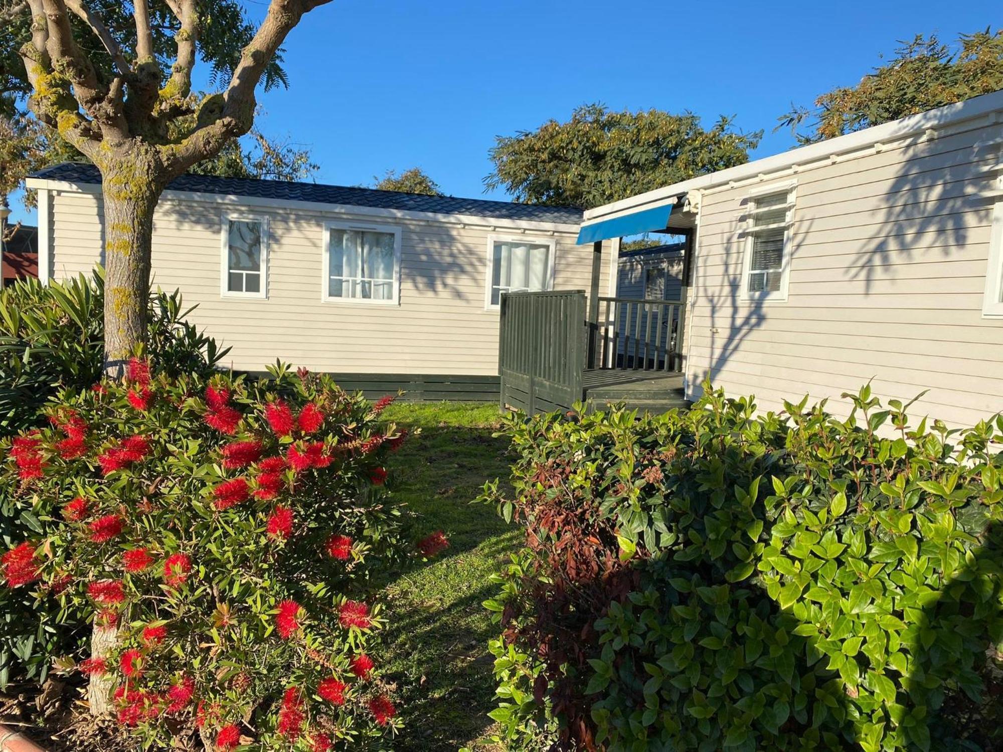 Camping Resort Els Pins Malgrat de Mar Exterior photo