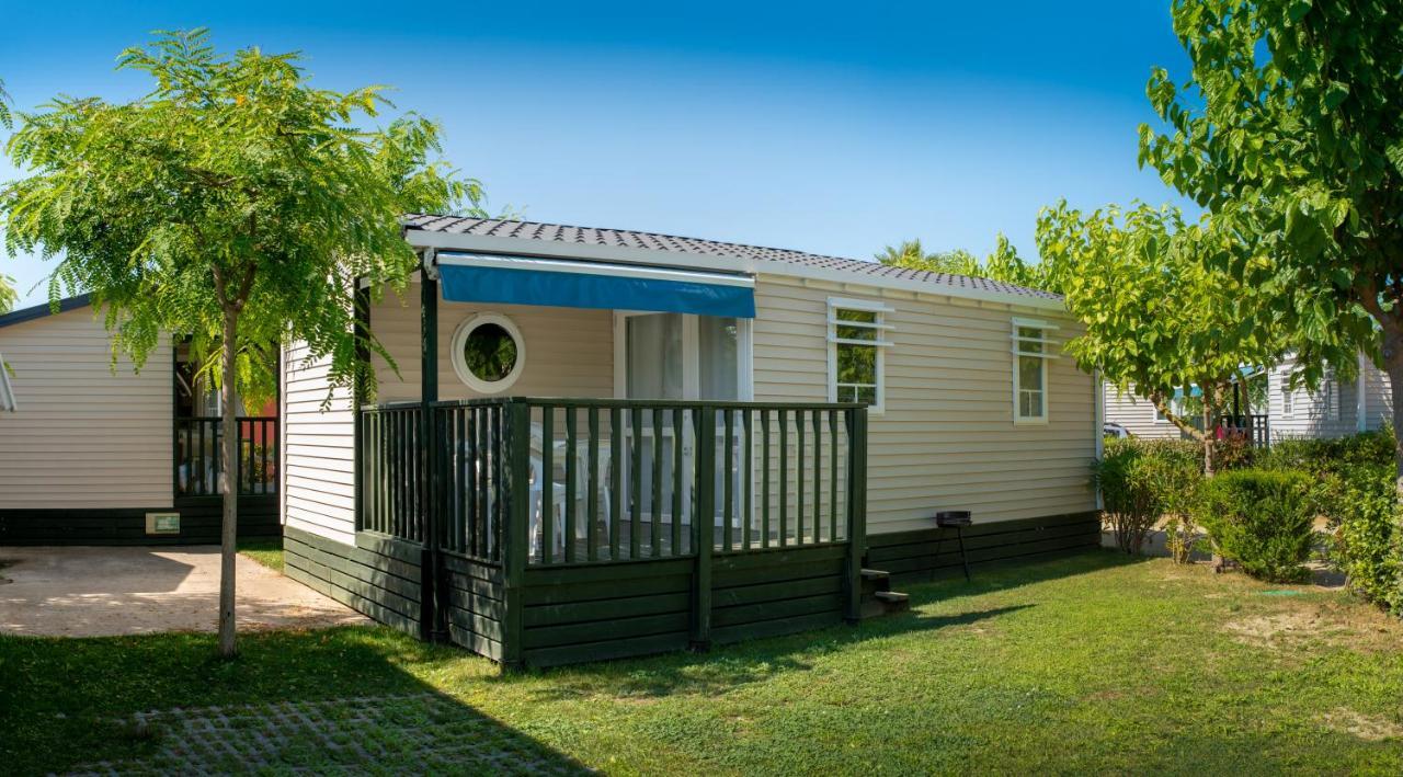 Camping Resort Els Pins Malgrat de Mar Exterior photo